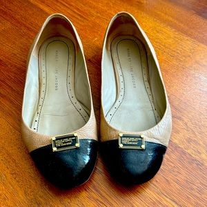 MARC BY MARC JACOBS Classic Two-Toned Ballet Flats